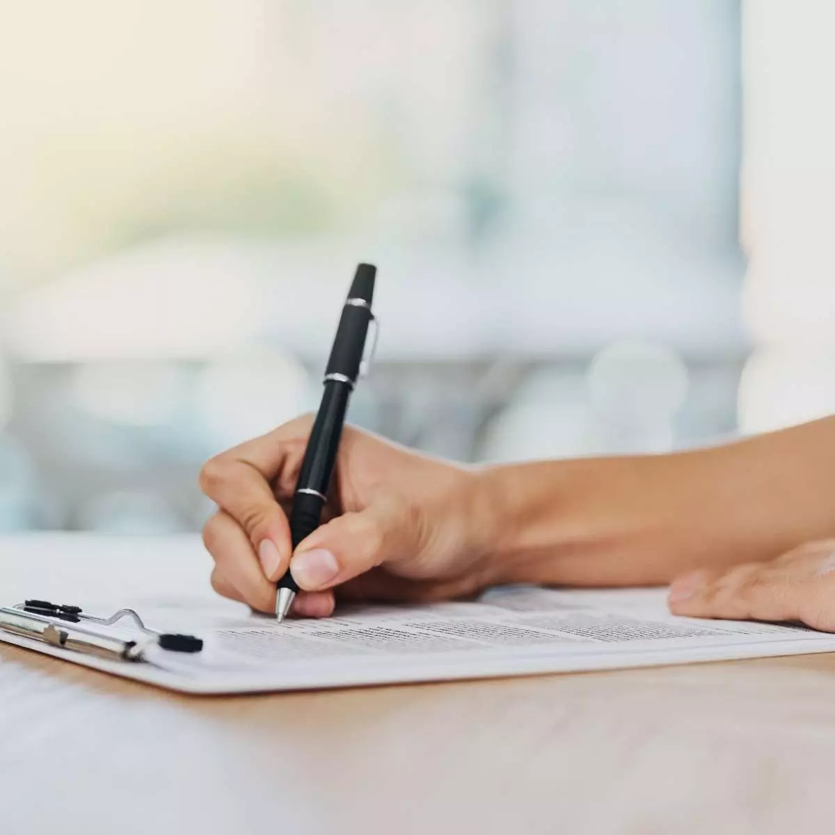 5. Pahami dan Setujui Semua Syarat Sebelum Menandatangani